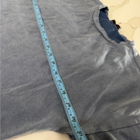 The Giving Movement Oversized  High Neck blue T-shirt Unisex Size S Cropped - Picture 10 of 11